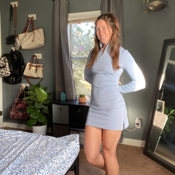 HALARA Dresses & Skirts - Halara size xs zip dress